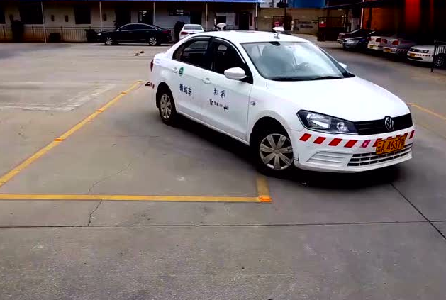 免费拍照搜题秒出答案试用 903ae68ba0ee3dea17d53d3d3a7bacba.png